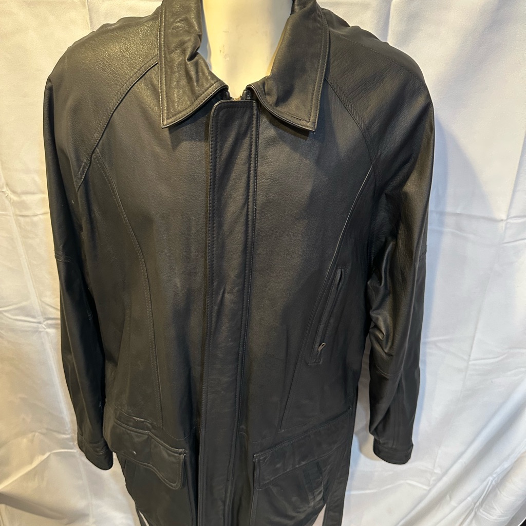 Vintage Wilson's Leather Jacket Man Sz: Xl Black Full Zip / Belted